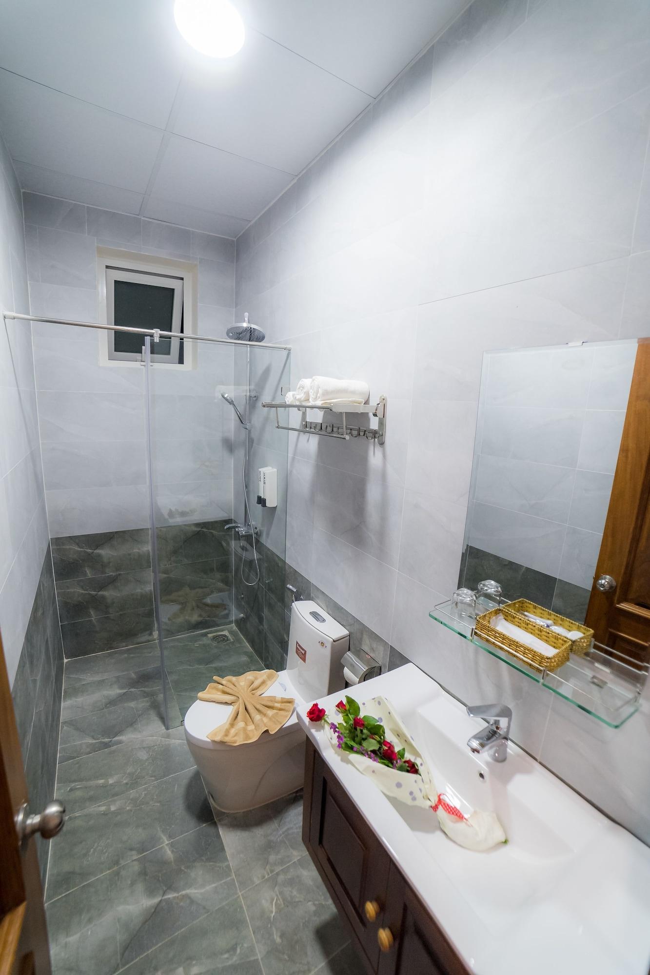 Starhill Hotel Да Лат Екстериор снимка